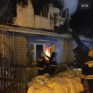 Двойная трагедия оставила семью без жилья 3