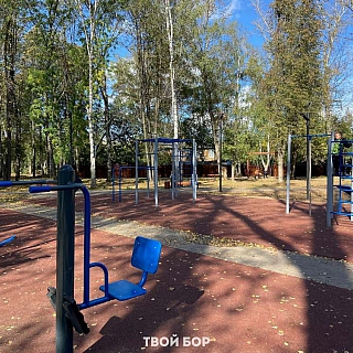 Новый сквер открылся после благоустройства в Неклюдово 5