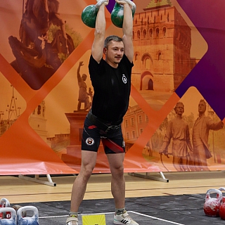 Сегодня прошел второй день Всероссийских соревнований по гиревому спорту 1