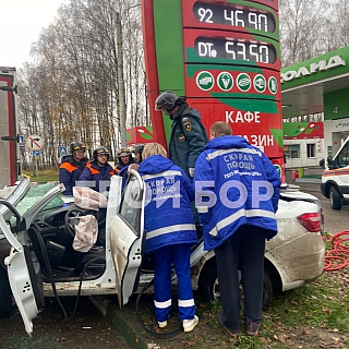 Предварительная информация по ДТП на въезде на Бор 3