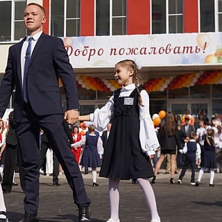На Бору открылась школа 4