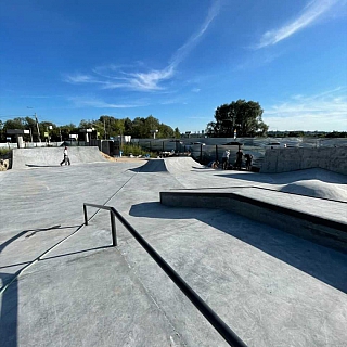 На Бору готовится к открытию один из лучших скейт-парков области 4