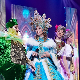 В Борских учреждениях культуры и образования начались новогодние представления 3