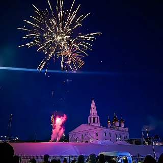 Красиво, но немноголюдно было на Рождество в городе Бор 5