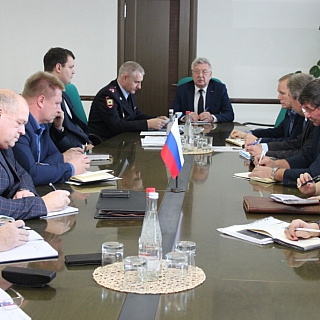 Руководитель борской полиции встретился  с главами сельских администраций 1