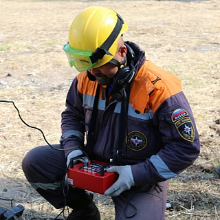 Рухнувший дом, поиск и спасение людей из-под завалов: завершился первый день Всероссийских сборов спасателей на Бору 7