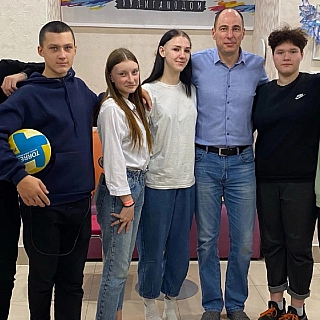 Алексей Боровский побывал в доме хулиганов 2