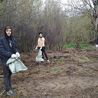 4 мая прошел очередной городской субботник, в преддверии празднования Дня Победы 8