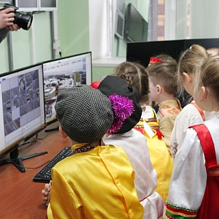 Борские полицейские принимали в гости дошколят 15