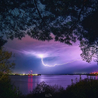 Нижегородцы делятся кадрами майской грозы! 3