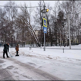 Дети показали пример борским коммунальщикам 2