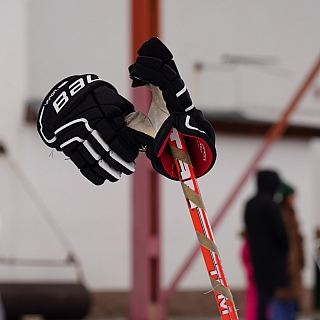 Хоккей в валенках порадовал борчан 2