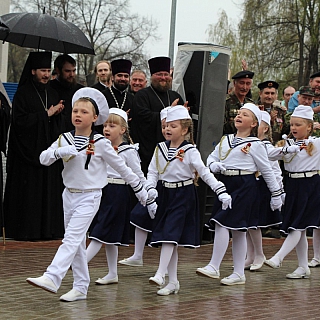 Смотр строя и песни среди юноармейских отрядов прошел в городе Бор 5