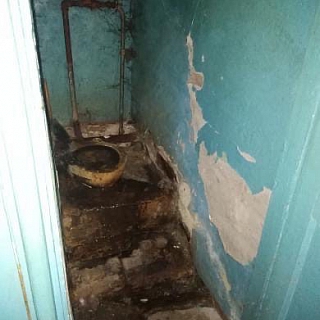 Отделение почты в п. Октябрьский переезжает после обвала потолка 2