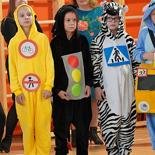 Уважаемые водители и родители! 5