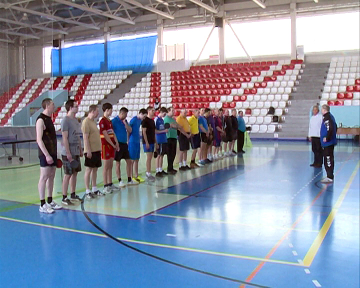 Апрель выдался насыщенным для любителей настольного тенниса