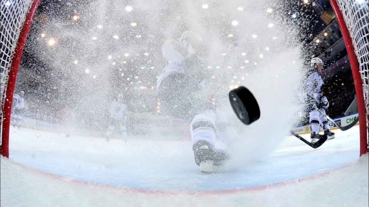 Хоккейная команда «Кварц» одержала очередную победу