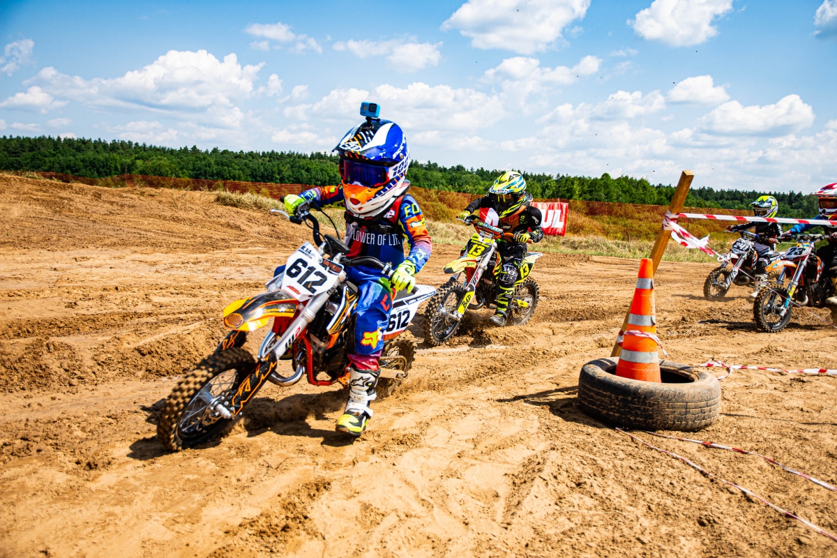 Фоторепортаж с Чемпионата Нижегородской области по мотокроссу