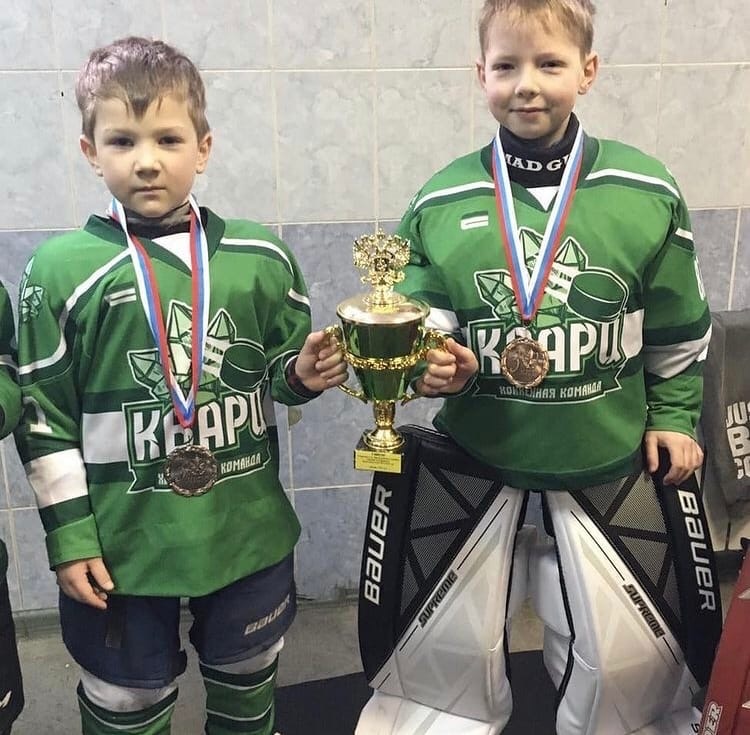 Турнир по хоккею с шайбой прошел на Бору