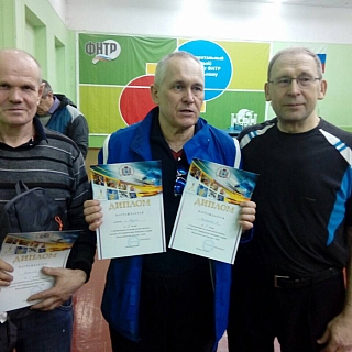 Апрель выдался насыщенным для любителей настольного тенниса 3