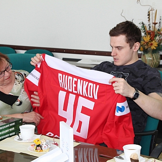 Российская хоккейная команда во главе с Игорем Руденковым одержала победу на Универсиаде в Красноярске 7