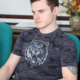 Российская хоккейная команда во главе с Игорем Руденковым одержала победу на Универсиаде в Красноярске 6