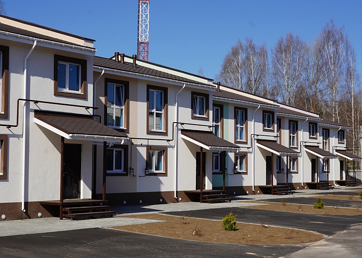 В продаже готовые таунхаусы в Задолье 2