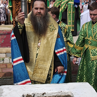 В селе Редькино заложен новый храм 8