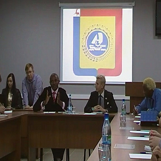 Международный круглый стол. 6