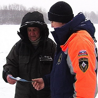 В Борском районе прошел совместный рейд инспекторов ГИМС, полиции и районной администрации 3