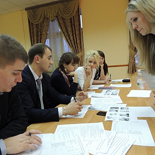 Список участниц городского конкурса красоты «Мисс Бор – 2014» 36