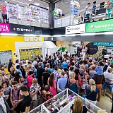 Ночь шопинга в ТЦ "Зеркало" 50