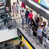 Ночь шопинга в ТЦ "Зеркало" 17