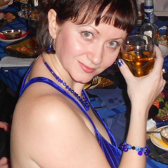 Юлия Густова