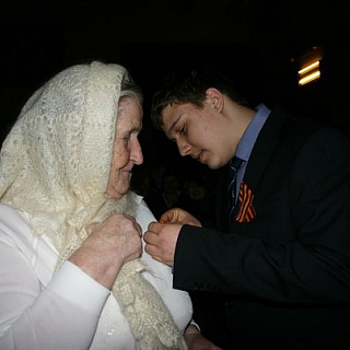 Вручение юбилейных медалей ветеранам в честь 70-летия Победы в Великой Отечественной войне 2