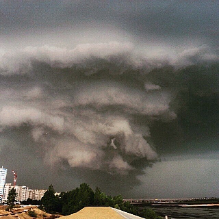Жители Бора приходит в себя после сильнейшего ливня с градом 9