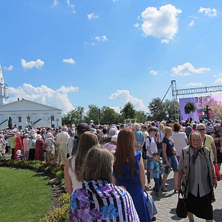 Сегодня наш город посетил Святейший Патриарх Московский и всея Руси Кирилл 10