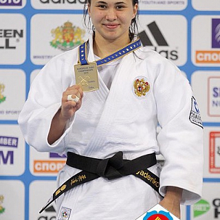 Анастасия Коляденкова выиграла первенство Европы по дзюдо 2