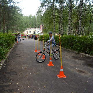 Юные велосипедисты сдали экзамен по ПДД 3