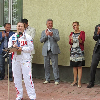 Торжественное поздравление победительницы первенства Европы Анастасии Коляденковой 3