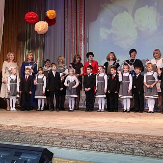 Евгений Лебедев принял участие в мероприятии, посвященном празднованию Международного дня учителя на Бору 2