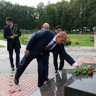 Визит Карелина А.А. Героя России , трехкратного олимпийского чемпиона,депутата Государственной Думы на Борскую землю 6