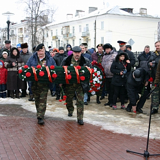 27 лет назад, 15 февраля последняя колонна советских войск покинула территорию Афганистана 2