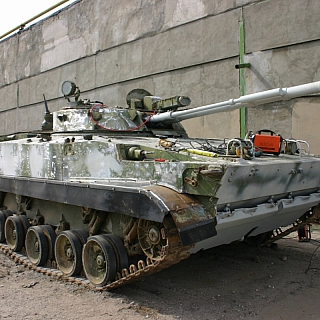 Танк, БТР и БМП будут установлены в сквере 70-летия Победы на Бору 3