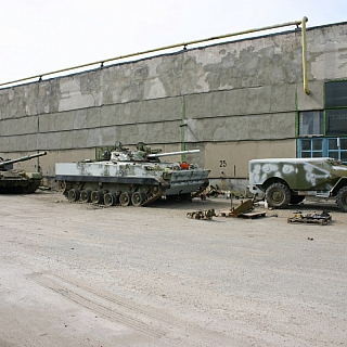 Танк, БТР и БМП будут установлены в сквере 70-летия Победы на Бору 1