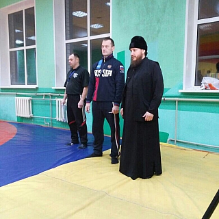 Награждение спортсменов спортивного клуба «Медведь» 2