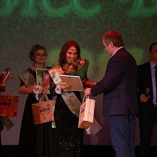 Итоги конкурса красоты "Мисс Бор - 2017". Фоторепортаж 1