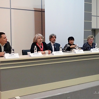 В понедельник 15 мая в г. Бор открылась международная выставка «Сирия, которая победит» 1