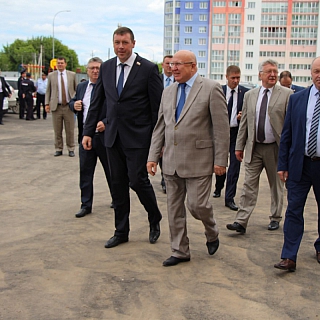 27 июня с рабочим визитом наш округ посетил глава региона Валерий Павлинович Шанцев 8