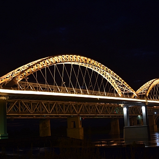 Валерий Шанцев выложил необыкновенные фотографии ночного Борского моста 1